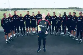 曼联客场失利,滕哈赫面临压力了吗